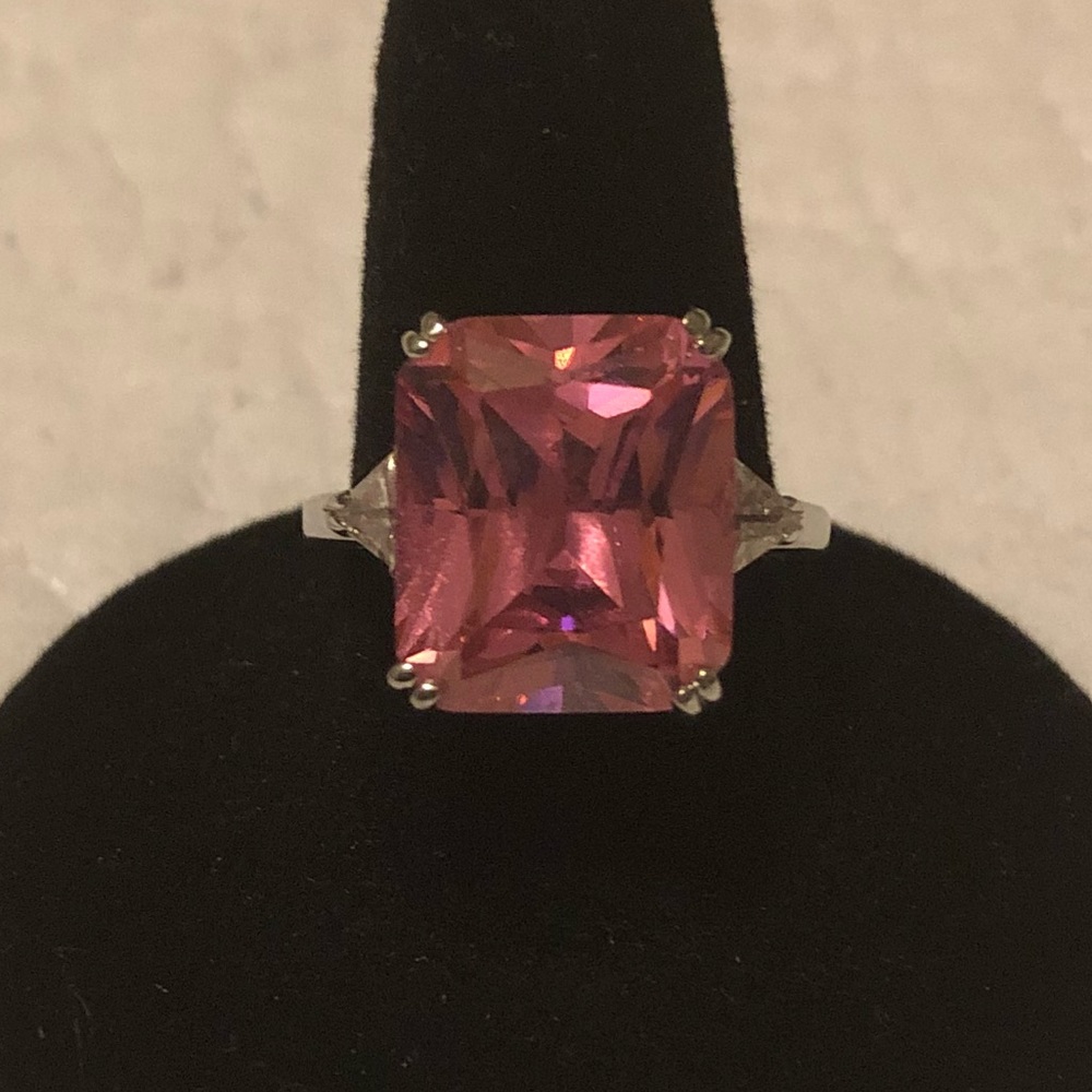 Beautiful Pink Topaz Ring Size 8